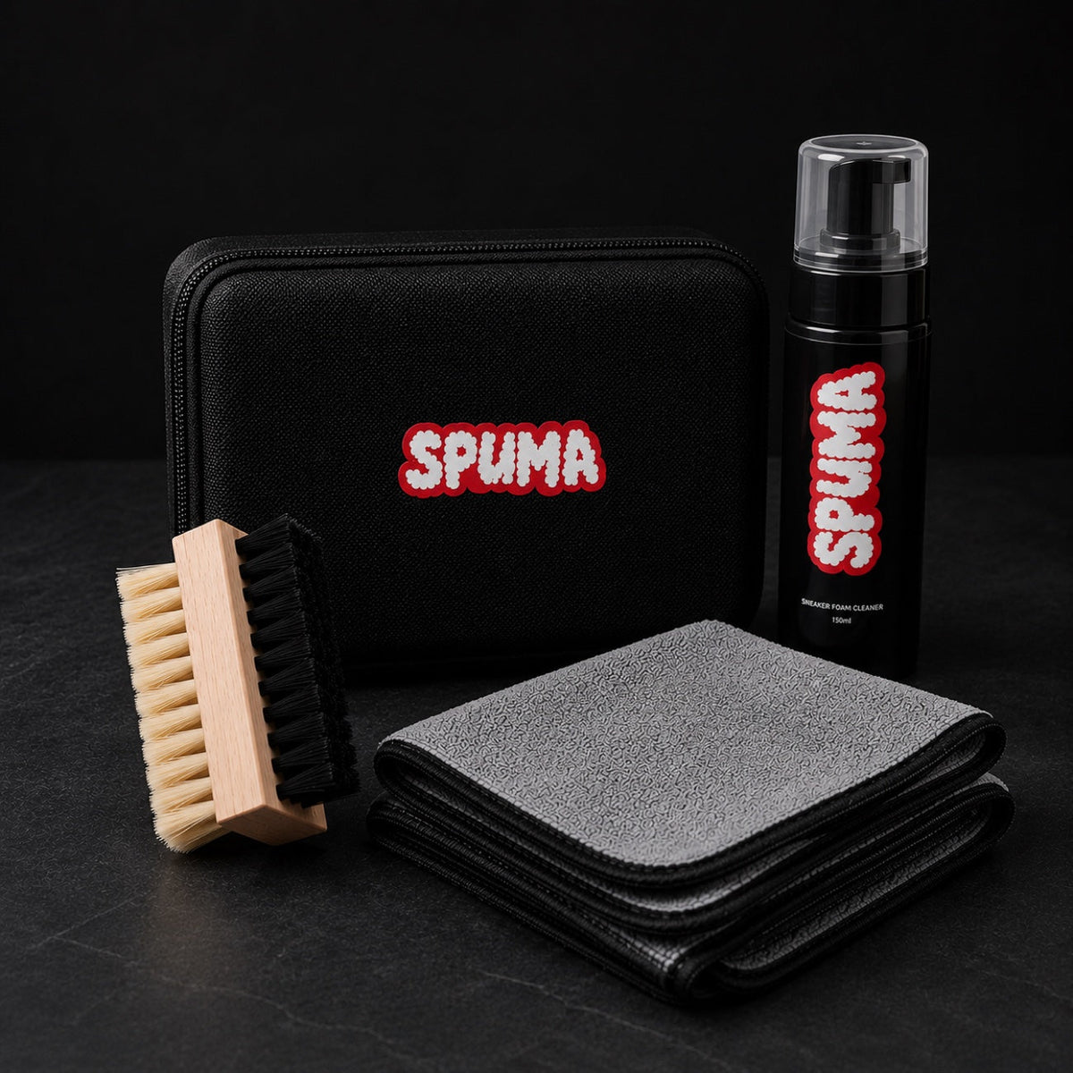 SPUMA Reinigungs-Set: Tasche, Doppelbürste, Schaumflasche und Mikrofasertuch